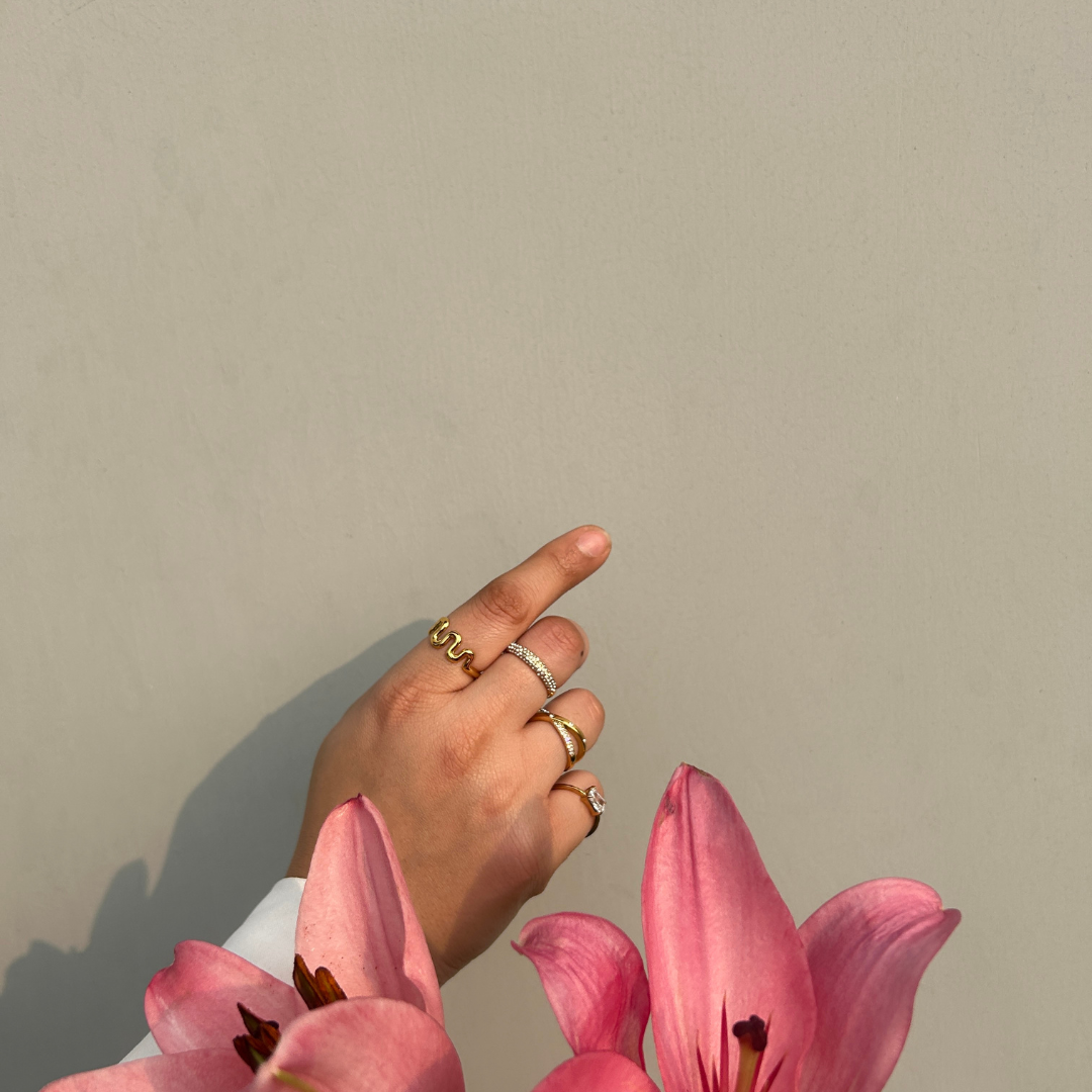Wavy Gold Ring