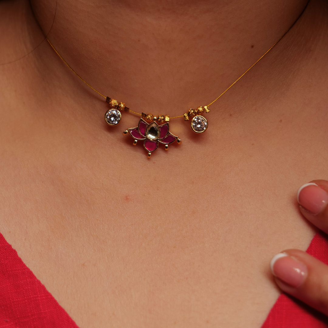Gulnaar Glow Necklace
