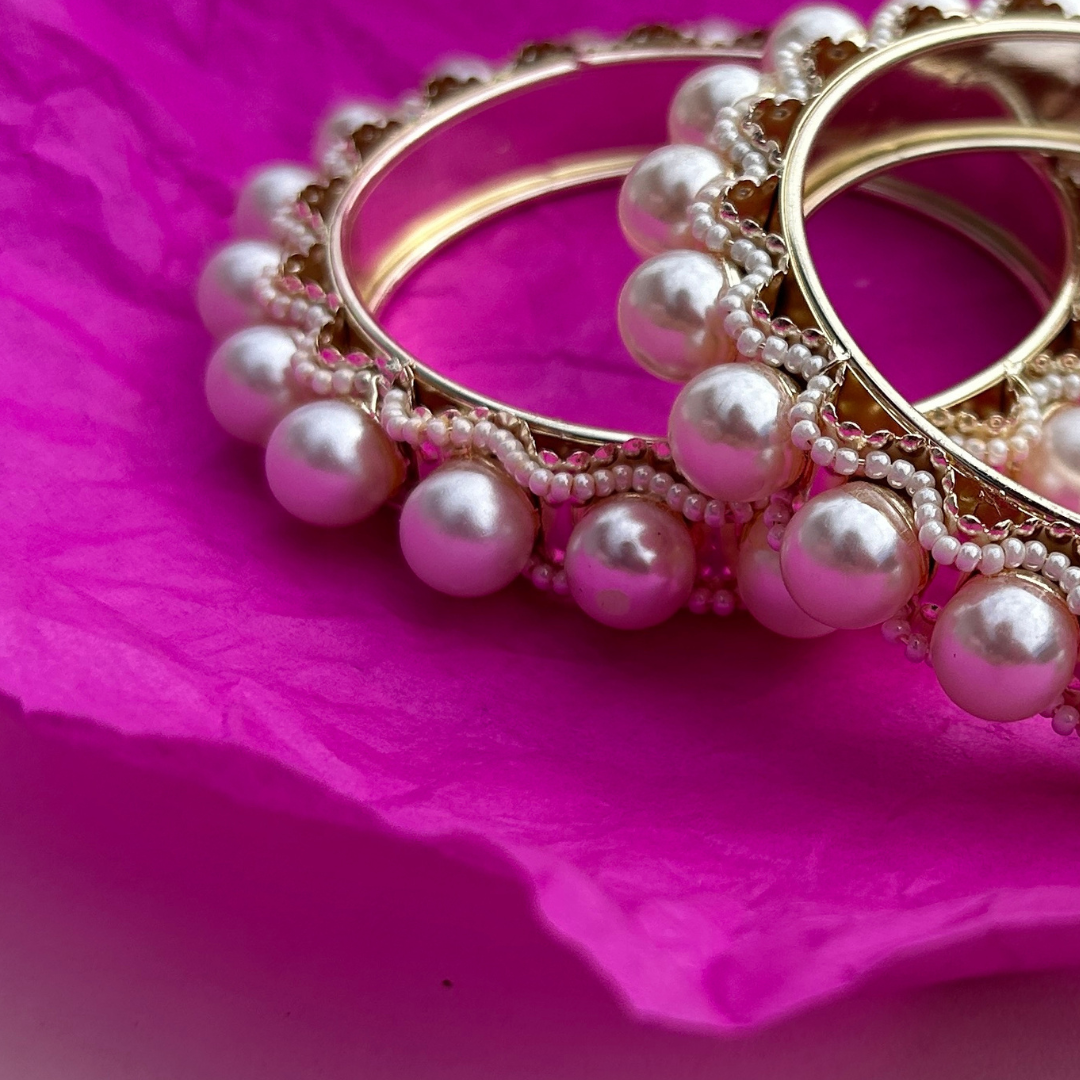 Set of 2 Khushi Pearl Bangles