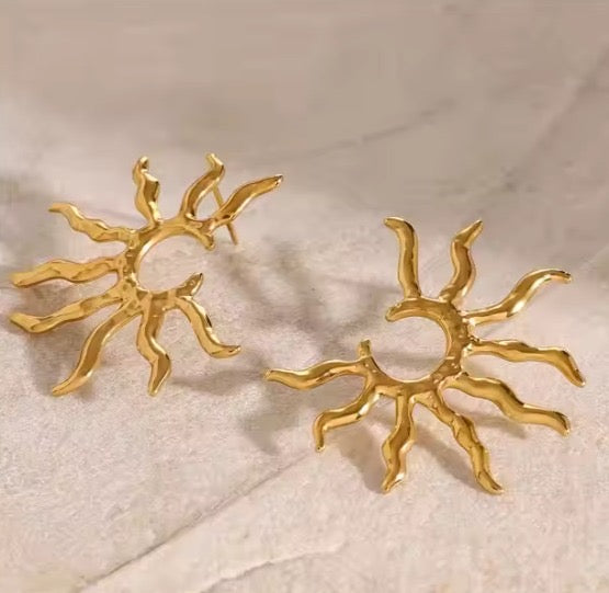 Golden Hour Stud Earrings