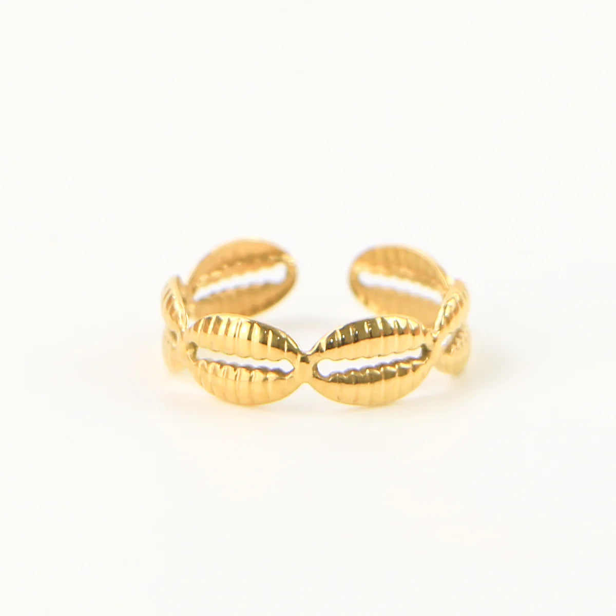 Shell Out Adjustable Ring