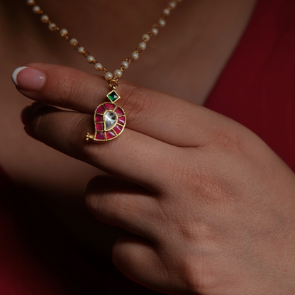 Raang-Rivaaz Necklace