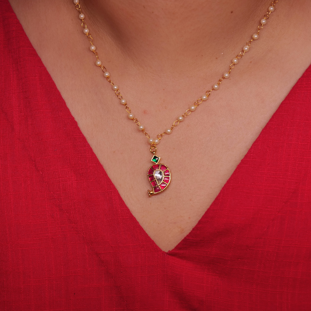 Raang-Rivaaz Necklace