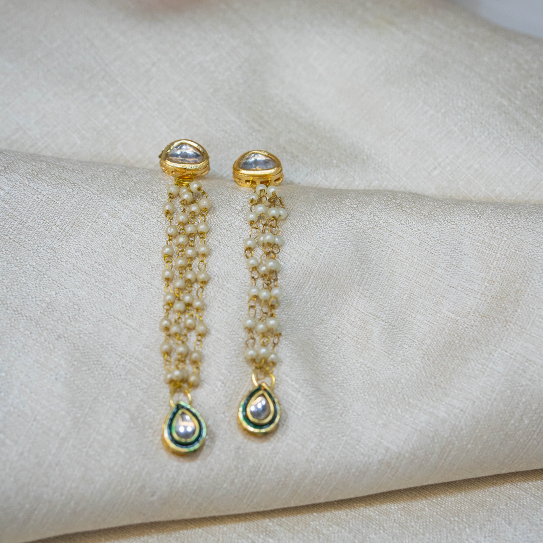 Anvi Drop Earrings