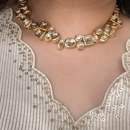 Anaya Kundan Choker and Earrings Set