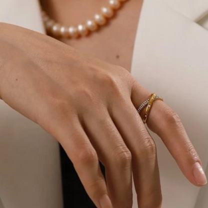 Eternal Glow Criss-Cross Ring