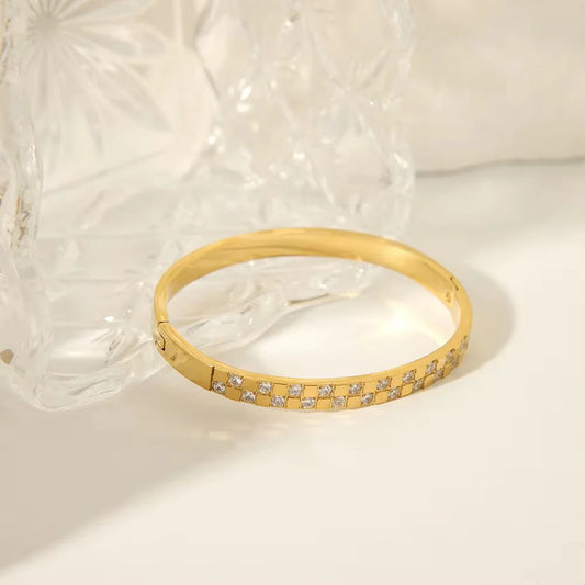 Vaanya Radiant Luxe Zircon Bracelet