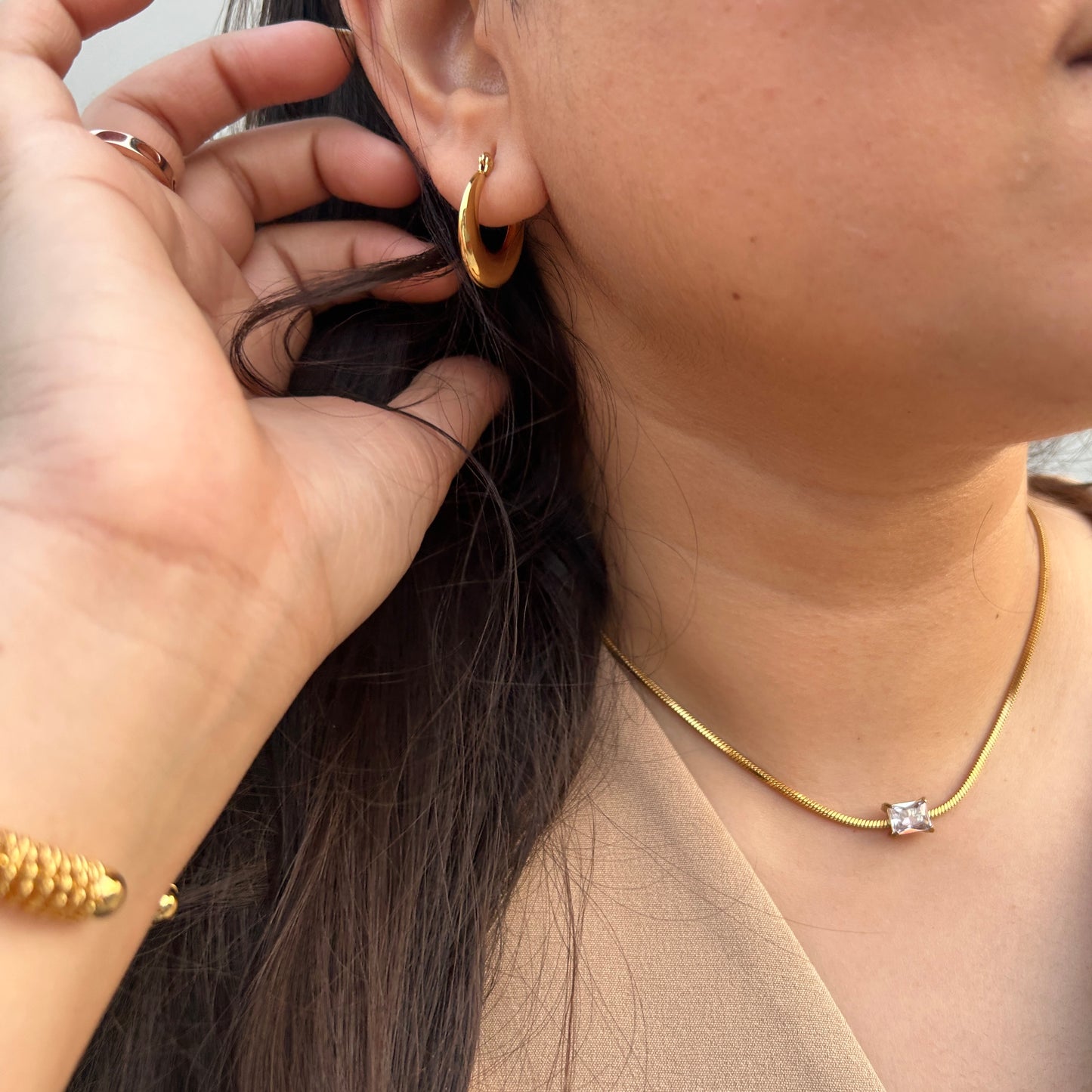 Luxe Stone Choker Necklace