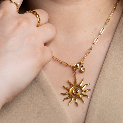The Sun Dazed Necklace