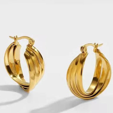 Golden Sway Hoop Earrings