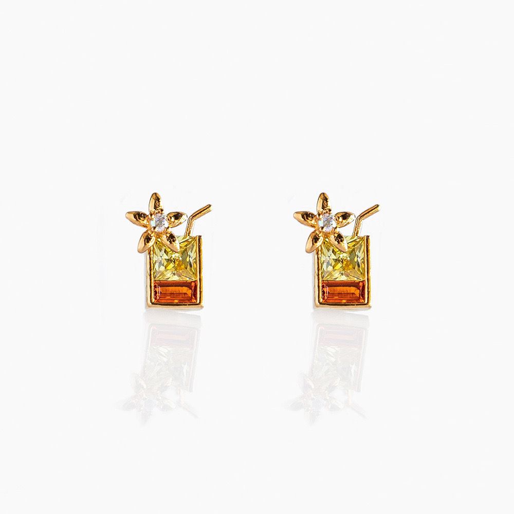 Berrylush Stud Earrings
