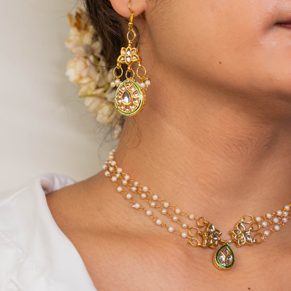 Mehar Lotus Pachi Kundan Earrings & Choker Necklace Set