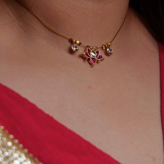 Gulnaar Glow Necklace