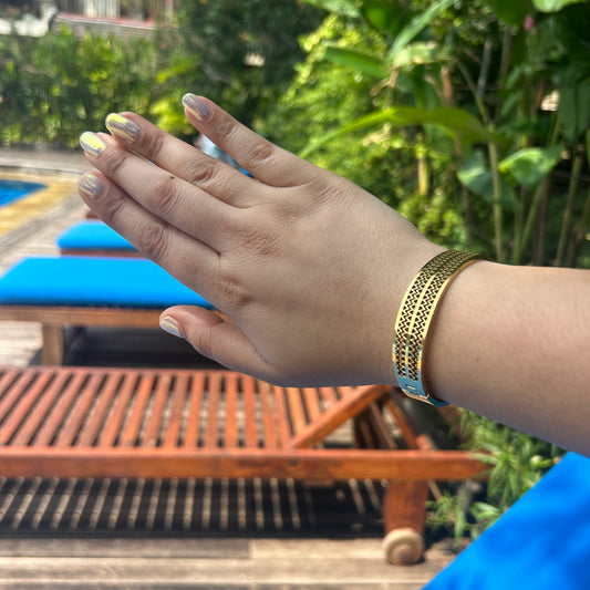 Leah Intricate and Bold Bracelet