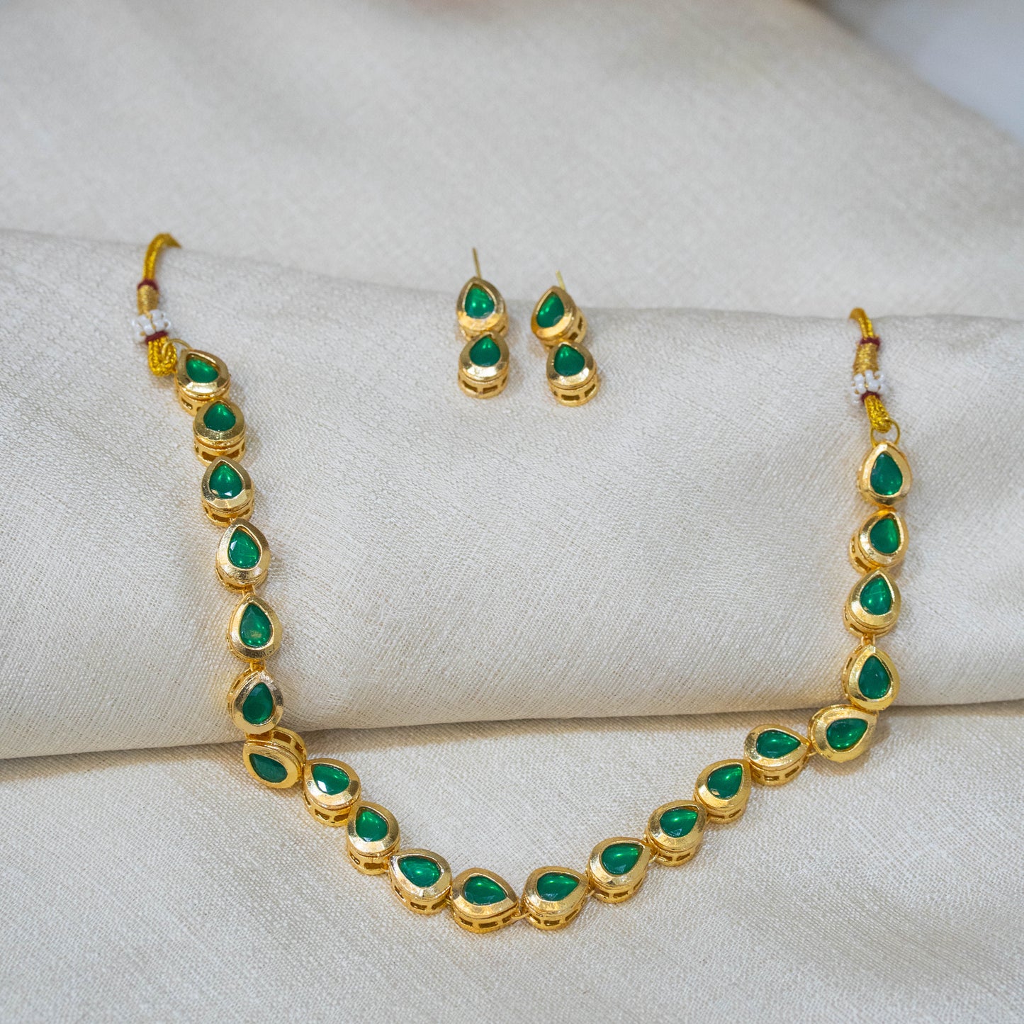 Farida Enamel Kundan Choker and Earrings Set