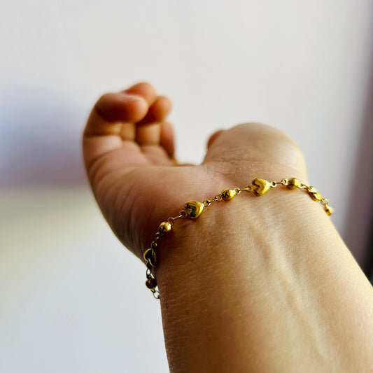 Siya Minimal Heart Bracelet